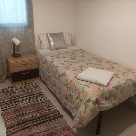 Apartamento Luminoso En Ель-Астільєро Екстер'єр фото