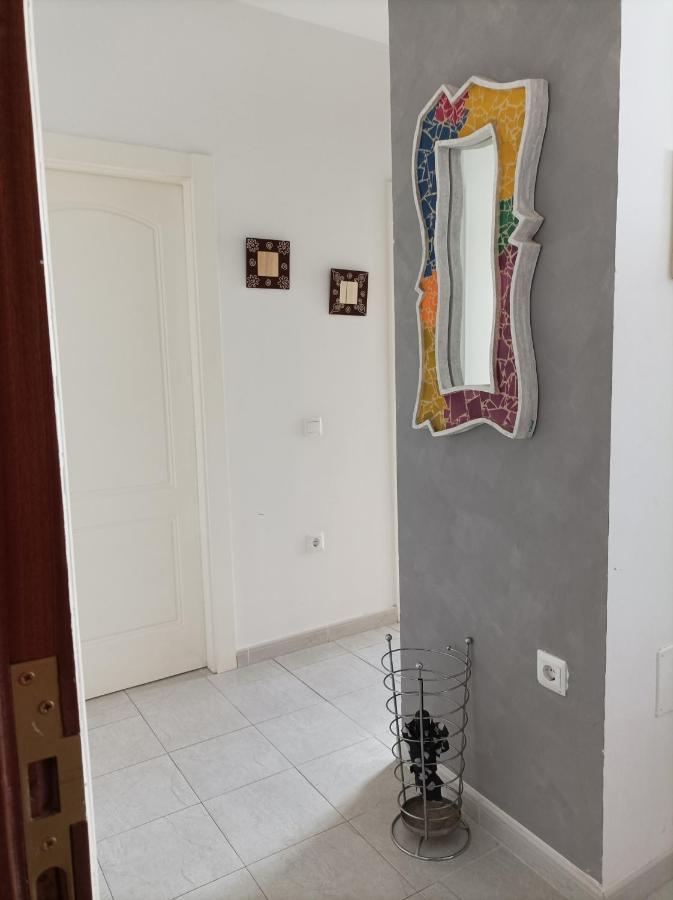 Apartamento Luminoso En Ель-Астільєро Екстер'єр фото